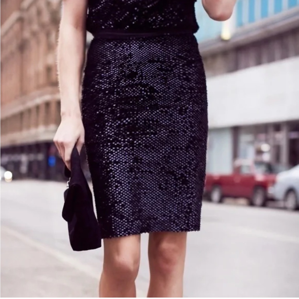 Nwt Ann Taylor Black With Blue Tinted Sequin Pencil Skirt Size 6